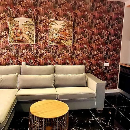 Dom wakacyjny Luxury Kim Apartment, Ocean View & Wifi Free Playa Paraiso (Tenerife)