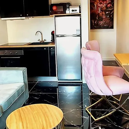 Luxury Kim Apartment, Ocean View & Wifi Free