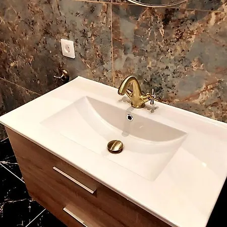 Luxury Kim Apartment, Ocean View & Wifi Free *