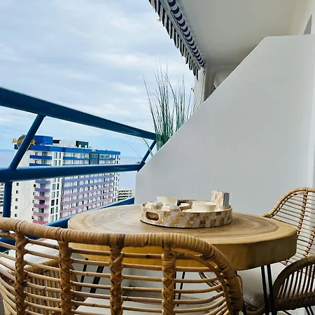 Luxury Kim Apartment, Ocean View & Wifi Free * Плайя-Параисо